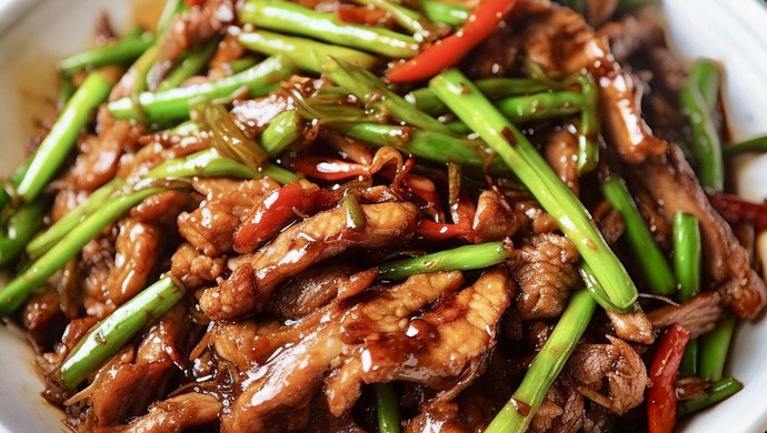 Delicious Lu Cuisine: Pork with Garlic Sprouts Recipe